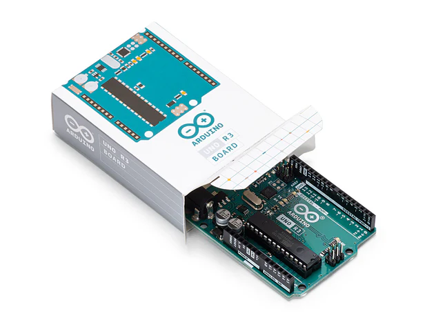 Arduino Uno Rev3 avec logo officiel sur PCB bleu
